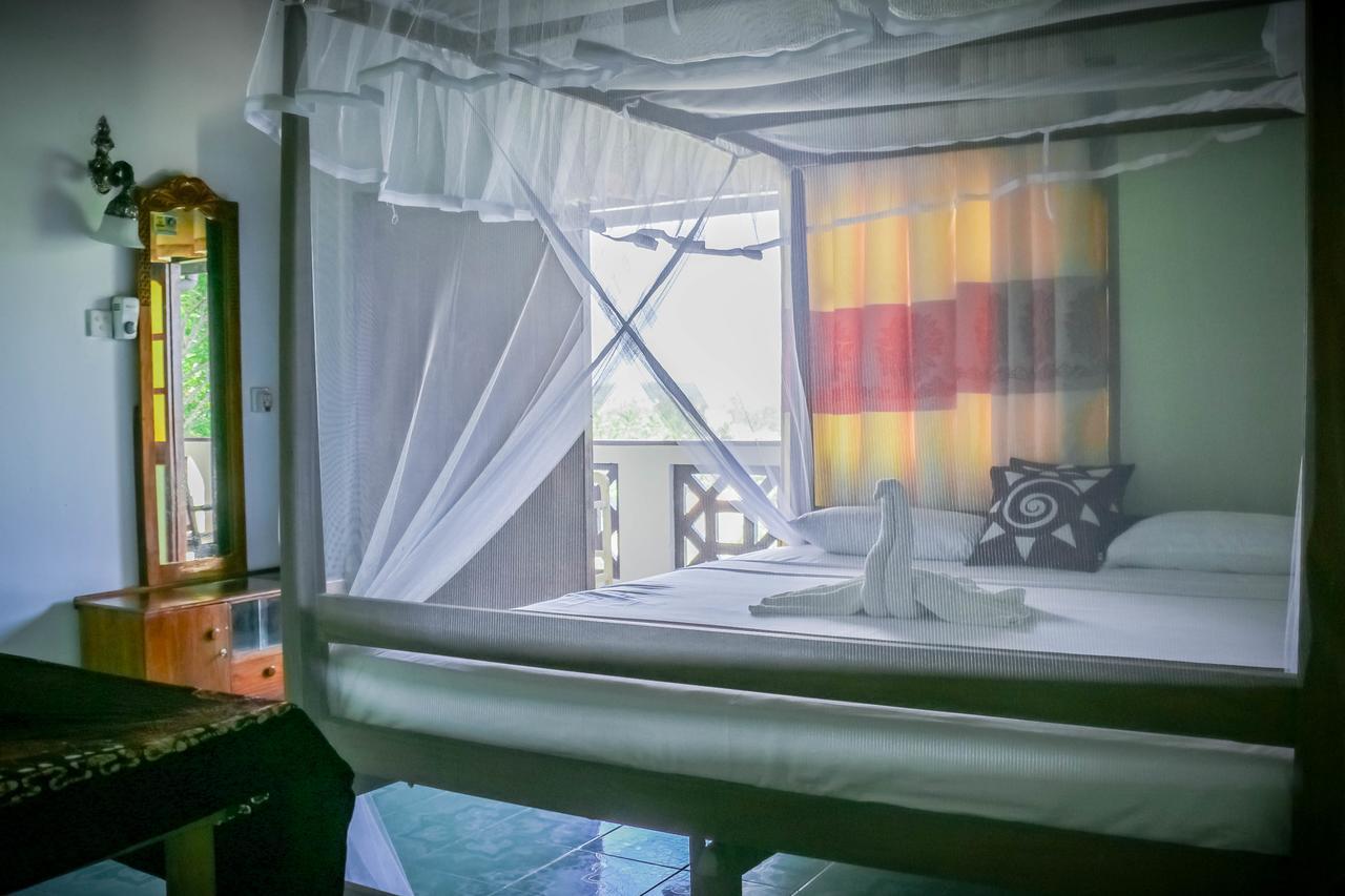 Yoho Villa Sea View 미리사 외부 사진